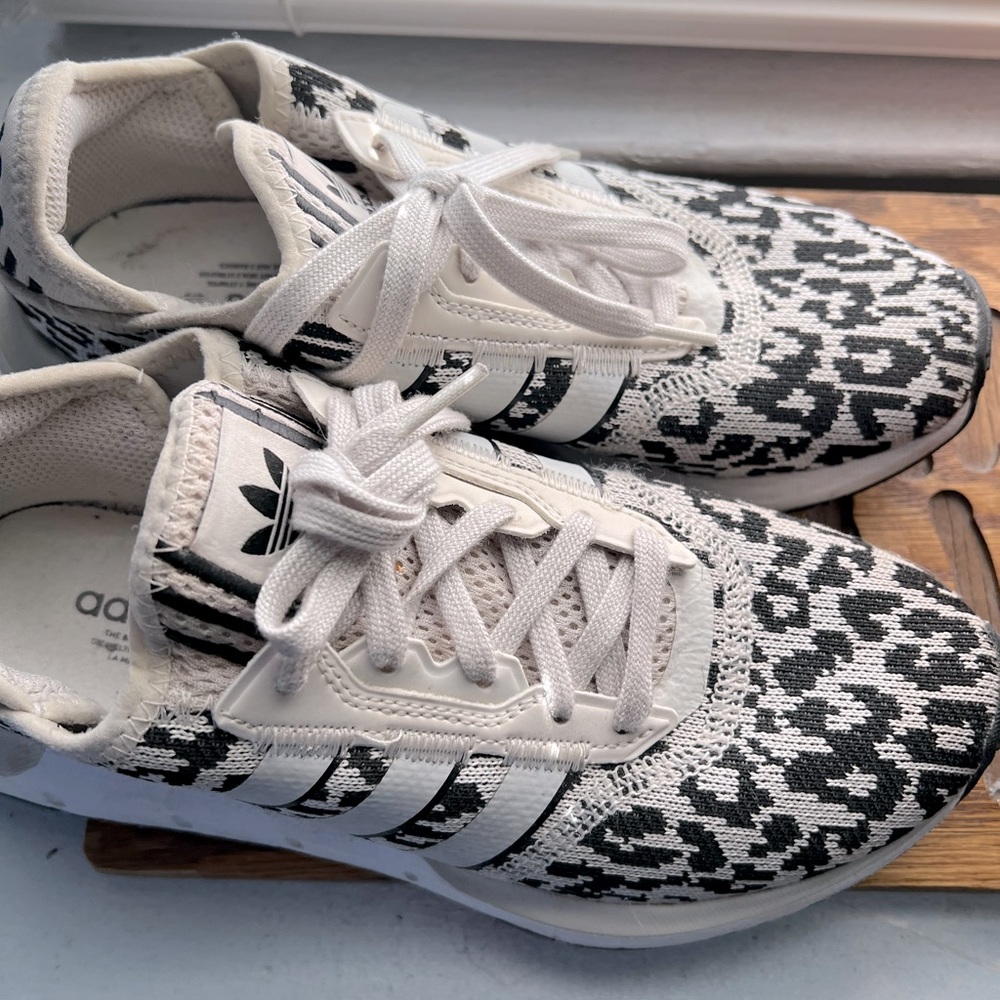 Adidas women’s sneakers animal print fabric